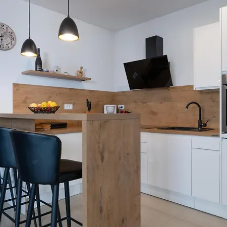 Appartamento Apartment Megi With Shared Pool By Villas Guide Banjole