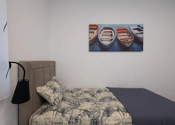 Megi By Guide 아파트 반졸레